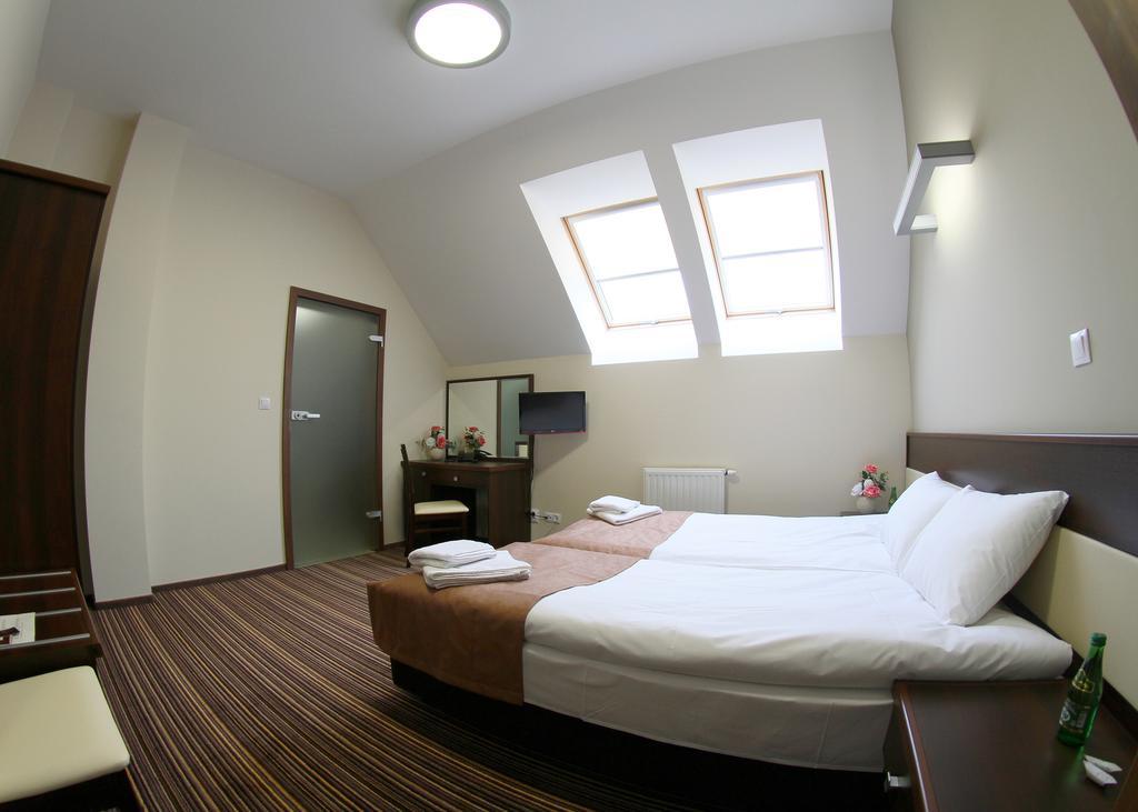 Hotel Aviator Kielce "Business Hotel Medical & Spa" المظهر الخارجي الصورة