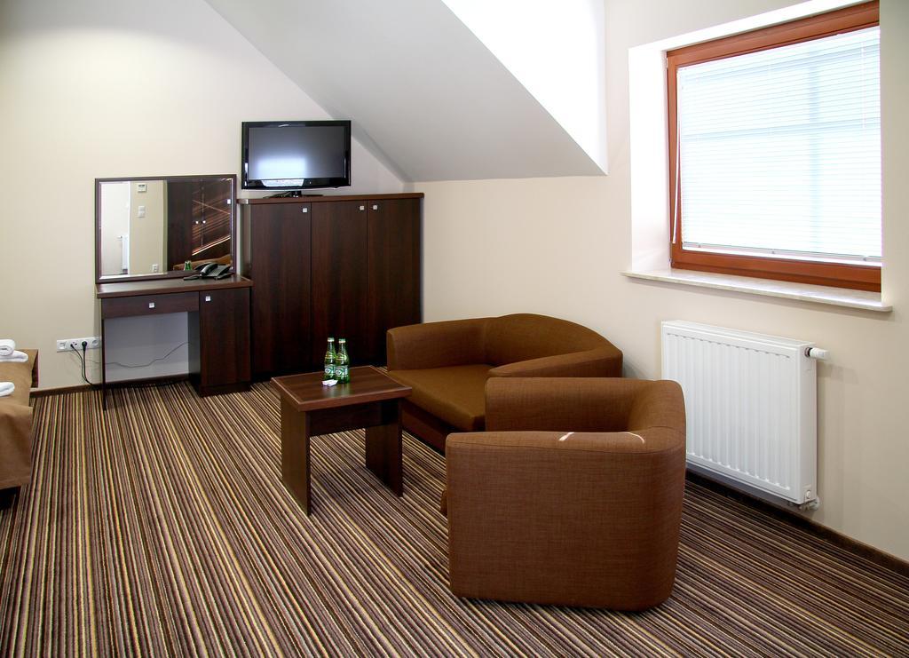 Hotel Aviator Kielce "Business Hotel Medical & Spa" المظهر الخارجي الصورة